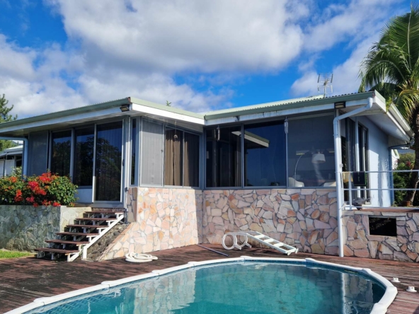 a vendre MAHINA VILLA F4